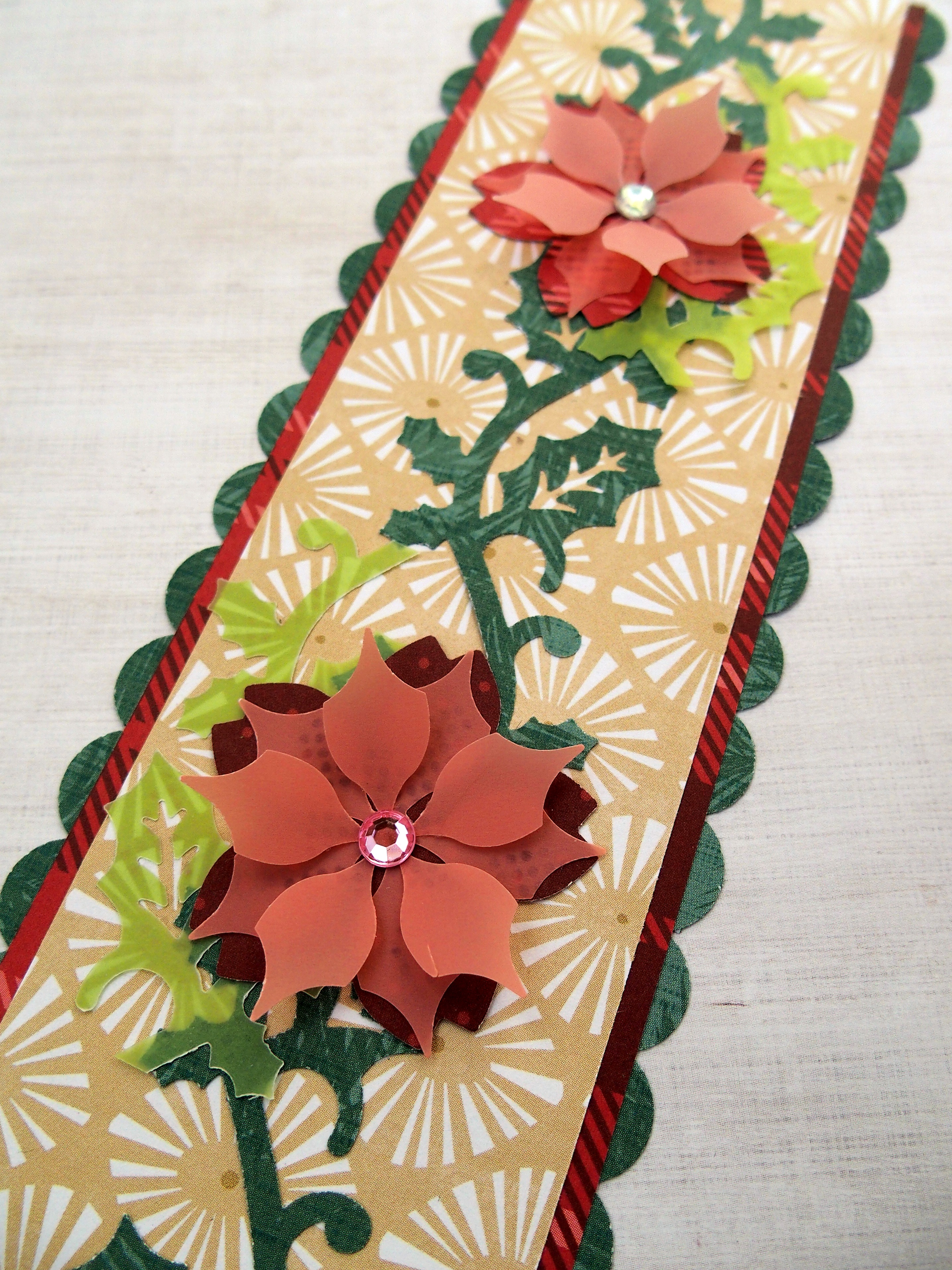 Holly-Punch-Poinsettia-Scrapbook-Border-Creative-Memories