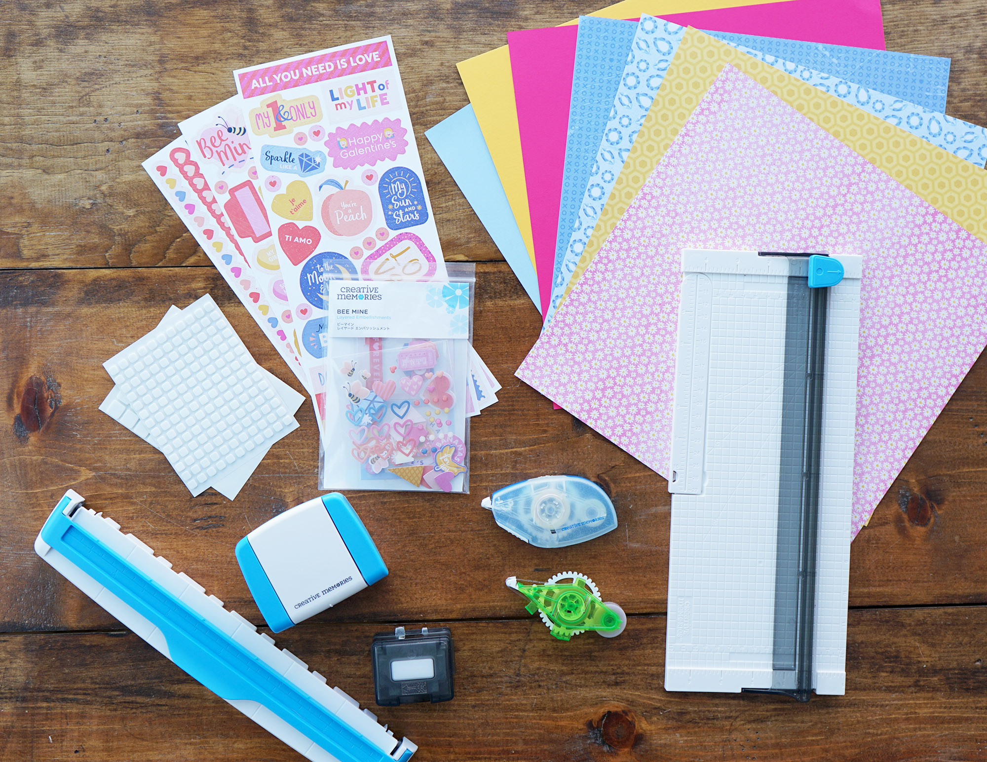 Bee Mine Arrow Border Layout Ingredients