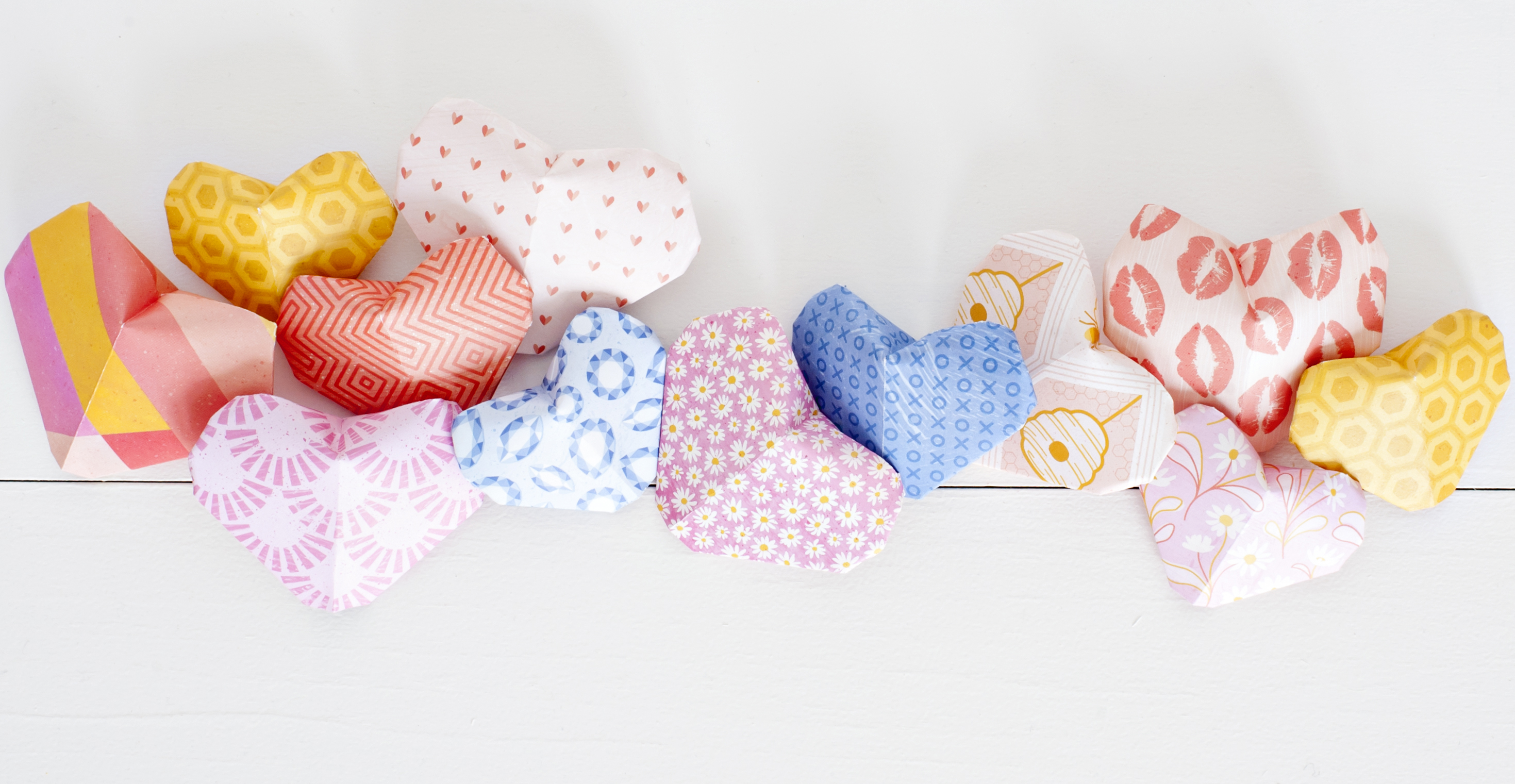 4-Valentine's-Day-Project-Ideas-You'll-Love-by-Creative-Memories
