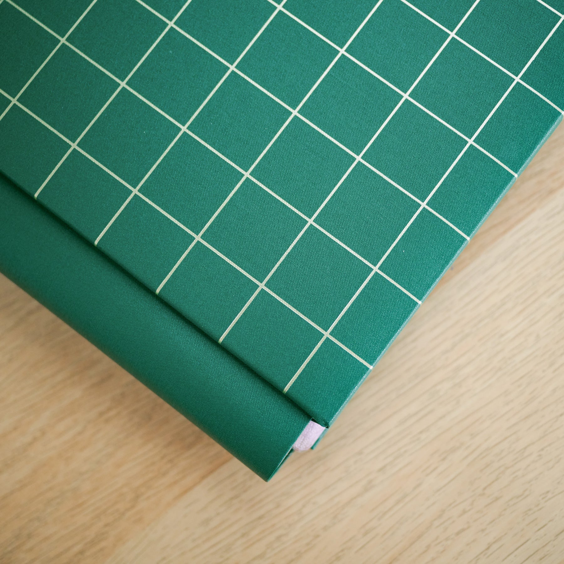 12x12 Classic Grid Album Cover - Hunter Green | Creative Memories