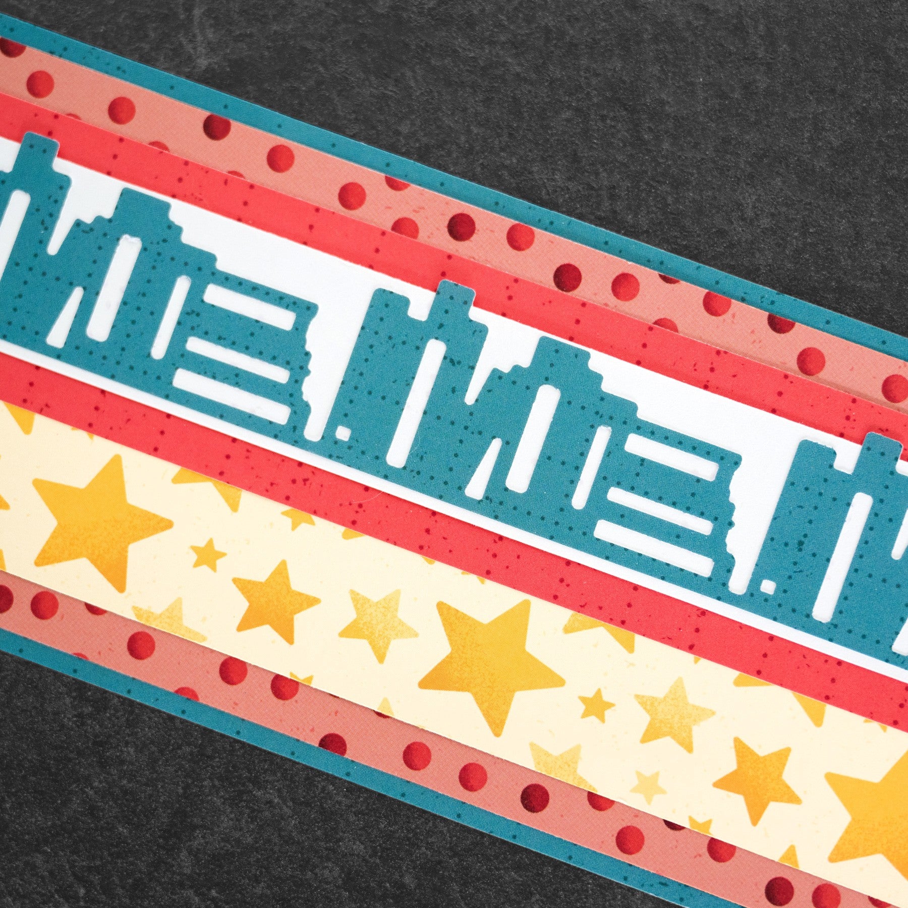 Bookshelf Border Punch - Creative Memories Tool