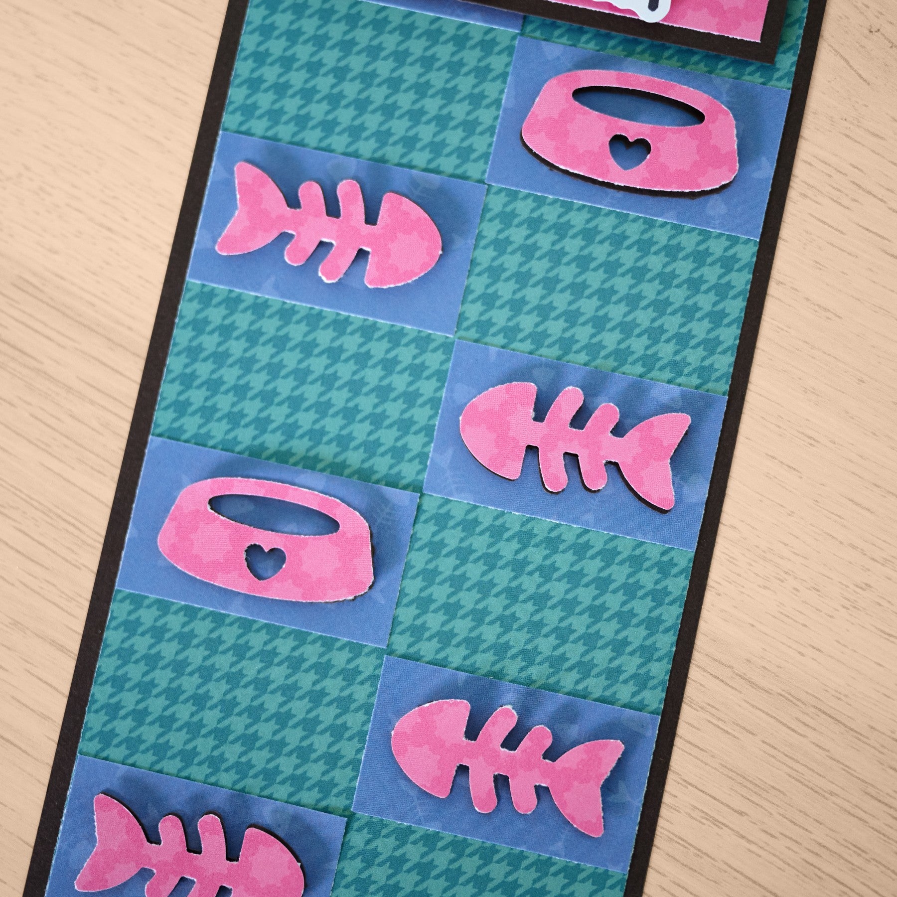 Feline Dine Punch - Creative Memories Tool