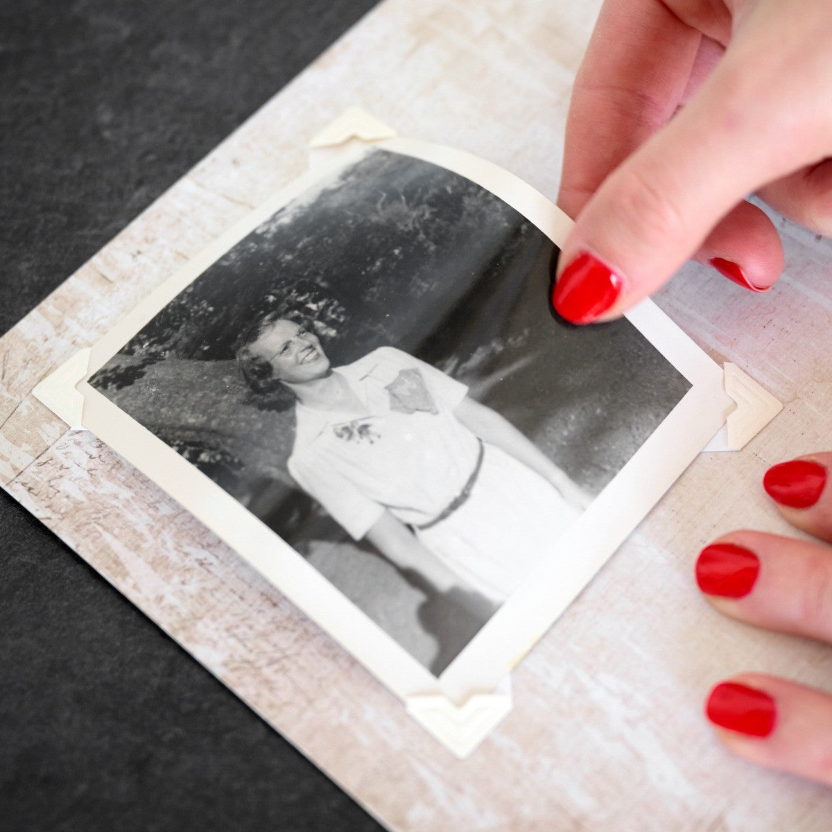 Photo Corners - Cream (180/pk) - Creative Memories