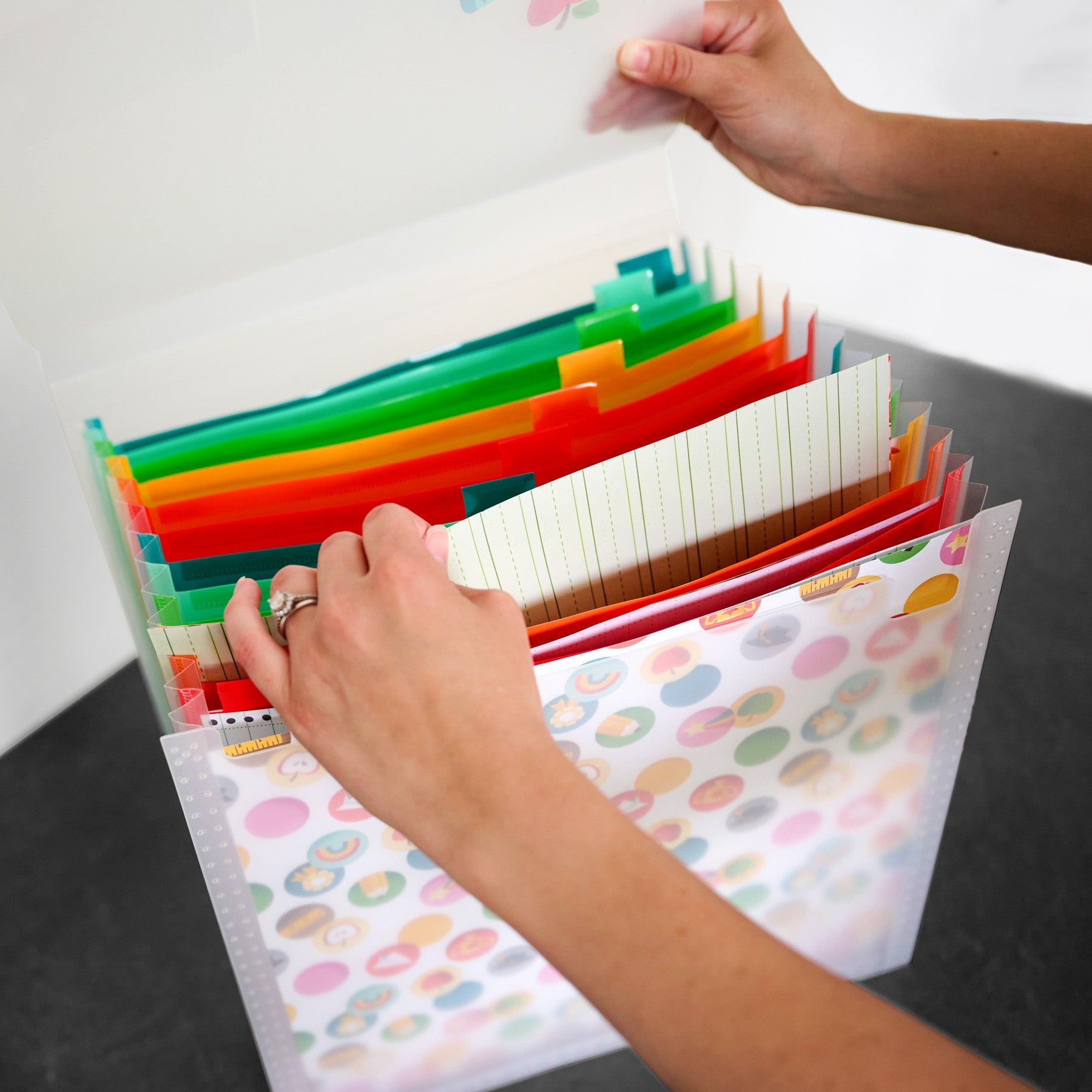 Creative Memories 12インチペーパー色々セット 12x12 School Dayz Paper File Mate - Creative Memories